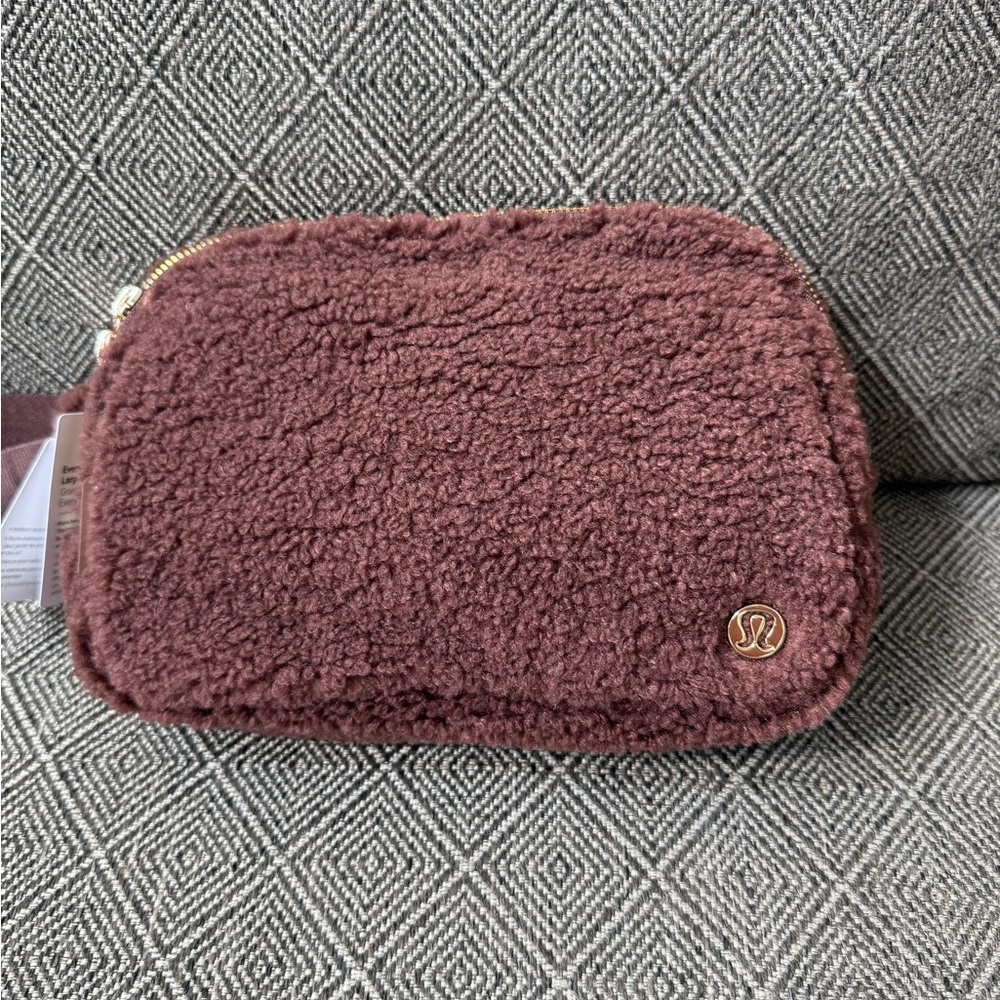 Lululemon large brown fleece everywhere belt bag brand new with tags